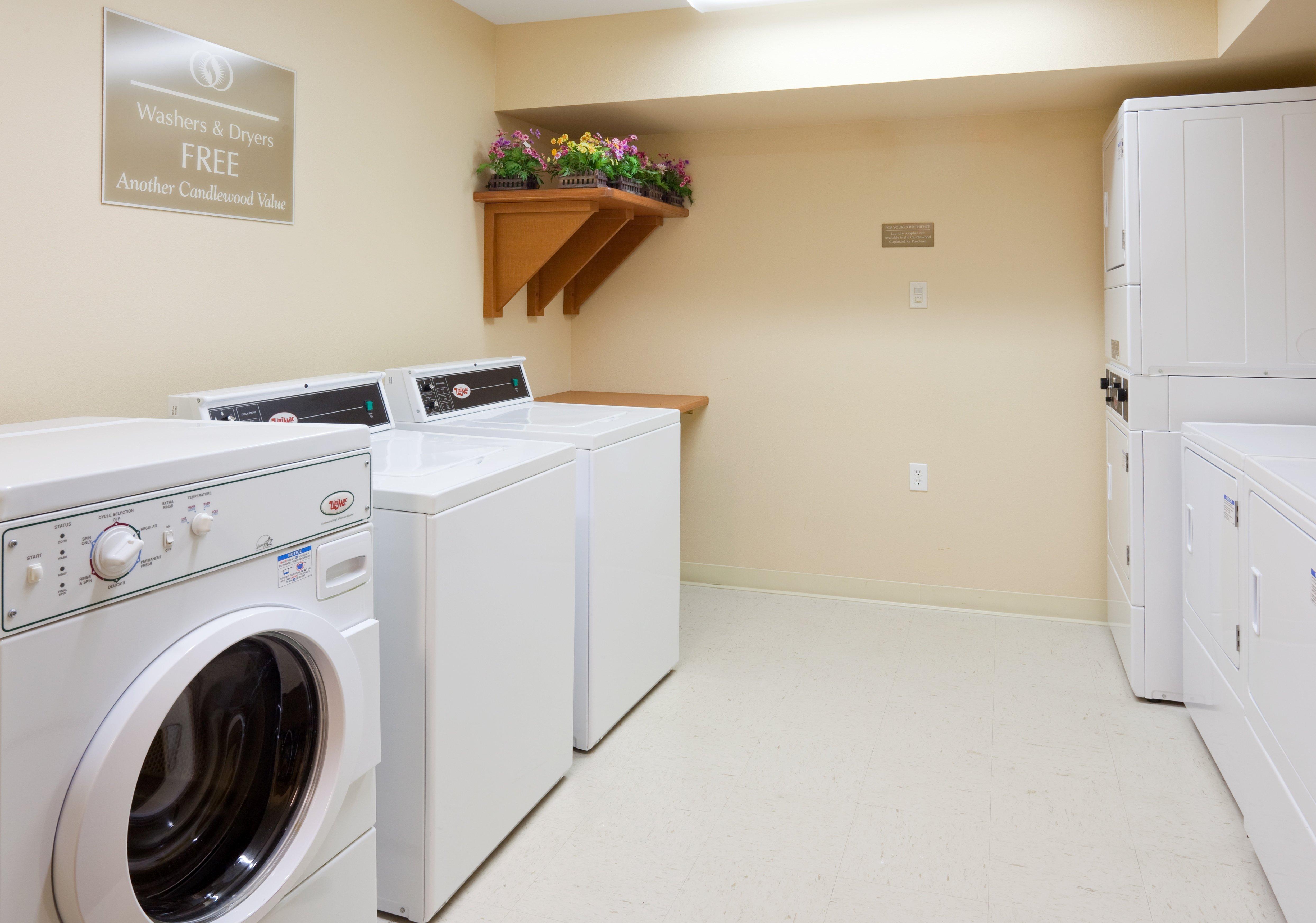 Candlewood Suites Milwaukee Brown Deer, An Ihg Hotel Udogodnienia zdjęcie