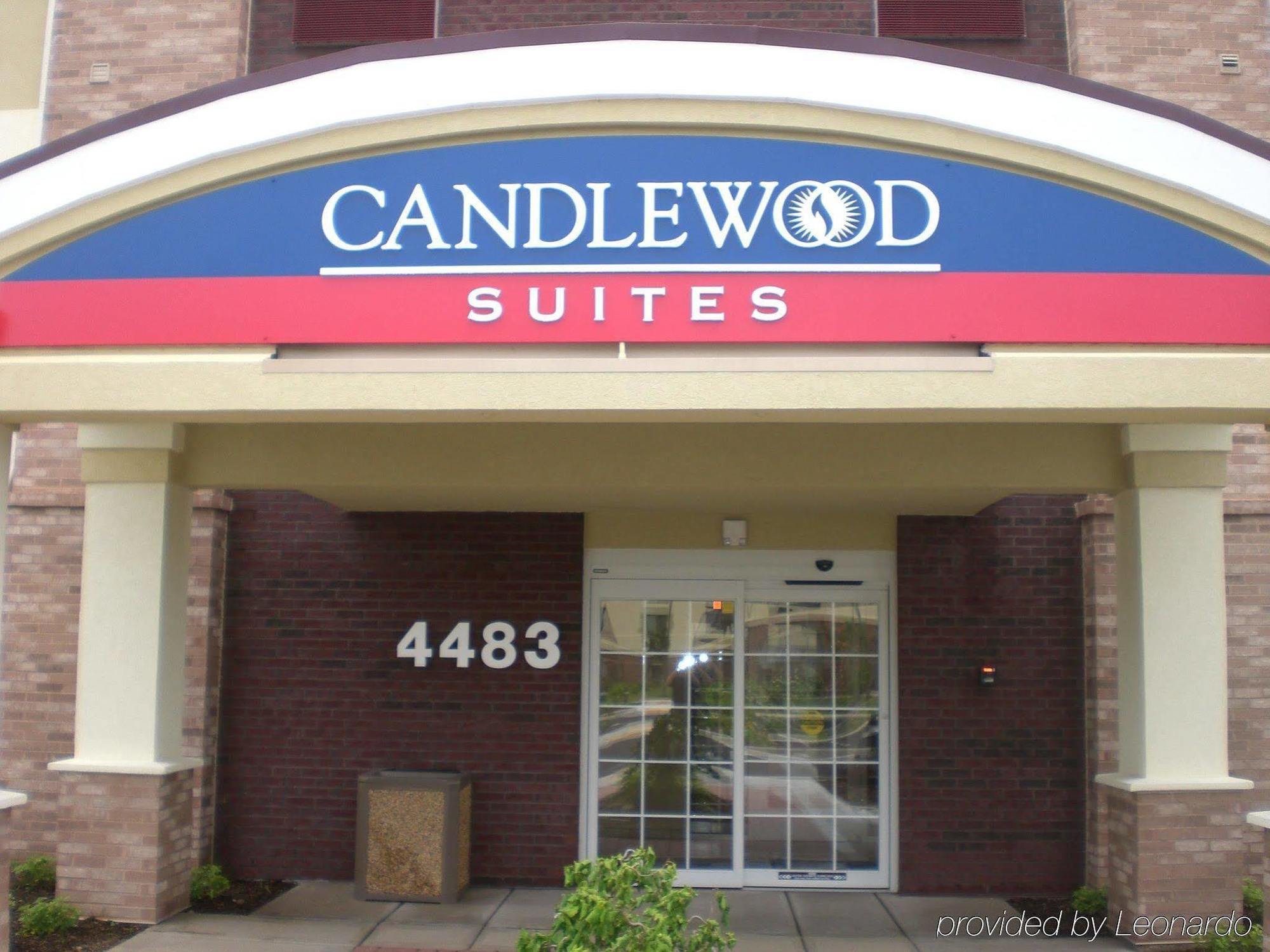 Candlewood Suites Milwaukee Brown Deer, An Ihg Hotel Zewnętrze zdjęcie